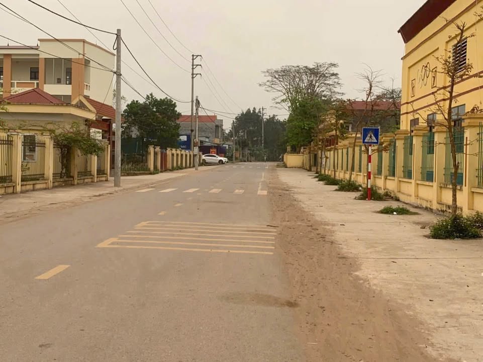 Đất Vĩnh Phúc 200m² - Mặt tiền 10m Full Thổ Cư, Giá Đầu Tư 3 Tỷ