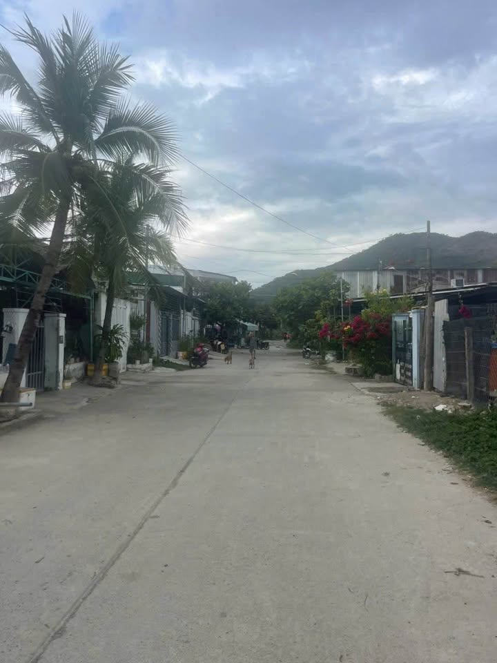 Đất nền Vĩnh Trường, Nha Trang 102m² giá 2.6 tỷ - Sổ đỏ chính chủ!