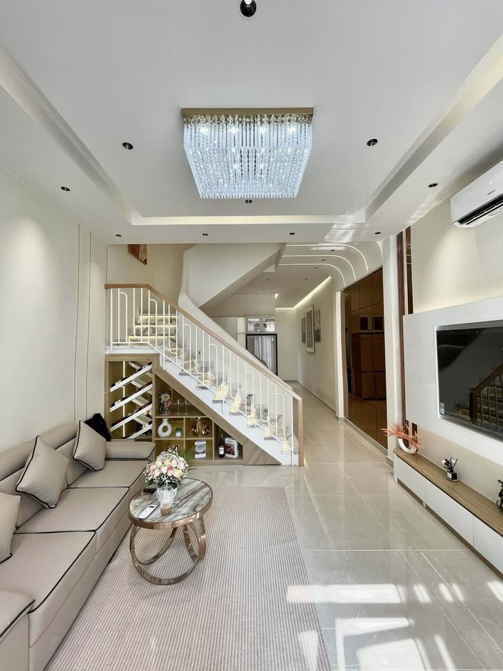 Nhà riêng Trần Văn Quang, Tân Bình 9.19 tỷ - Sổ hồng sẵn, công chứng ngay!