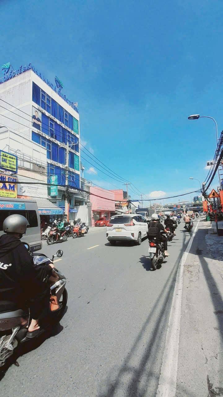 Nhà riêng Lê Văn Việt Thủ Đức 81m² giá 5.65 tỷ - Sổ hồng sẵn!