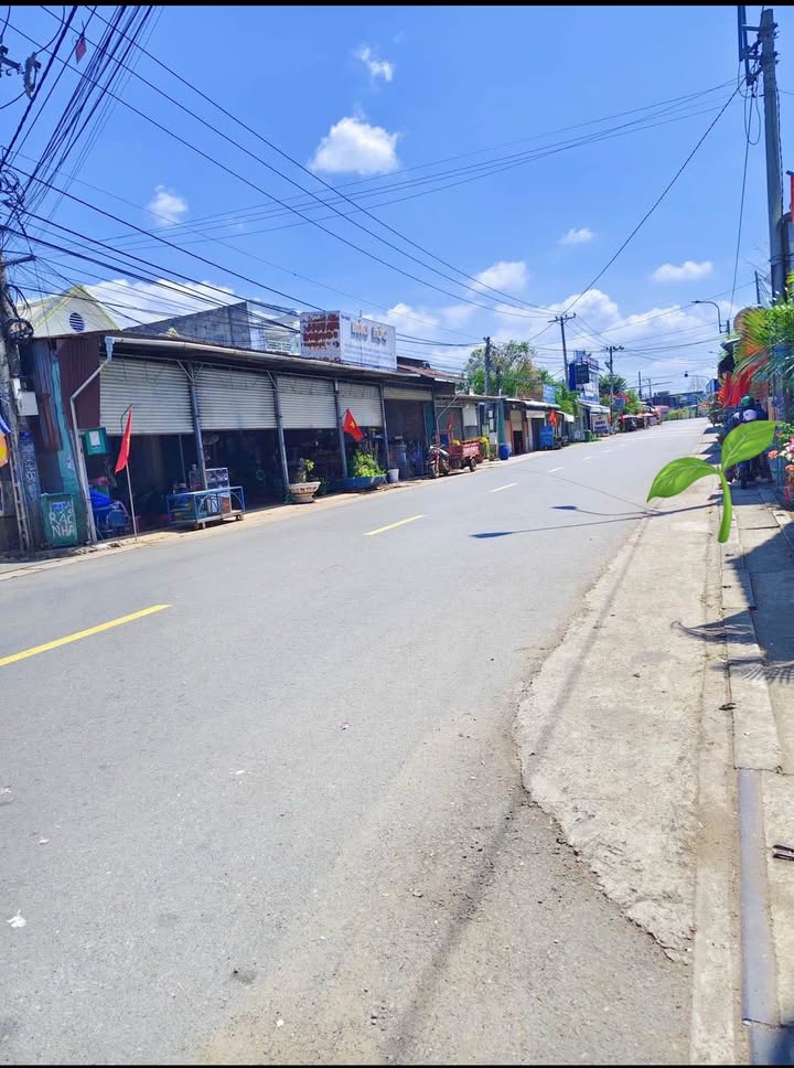 Đất thổ cư Sổ hồng riêng 192m² mặt tiền nhựa - Long Khánh, TP.HCM