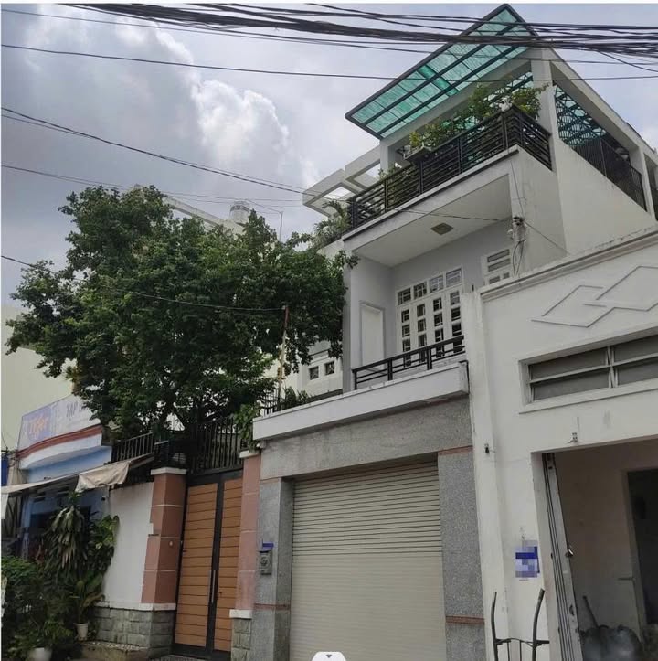 Nhà Mặt Tiền Tân Bình 77.5m² giá 15.3 tỷ - Vị trí kinh doanh đắc địa!