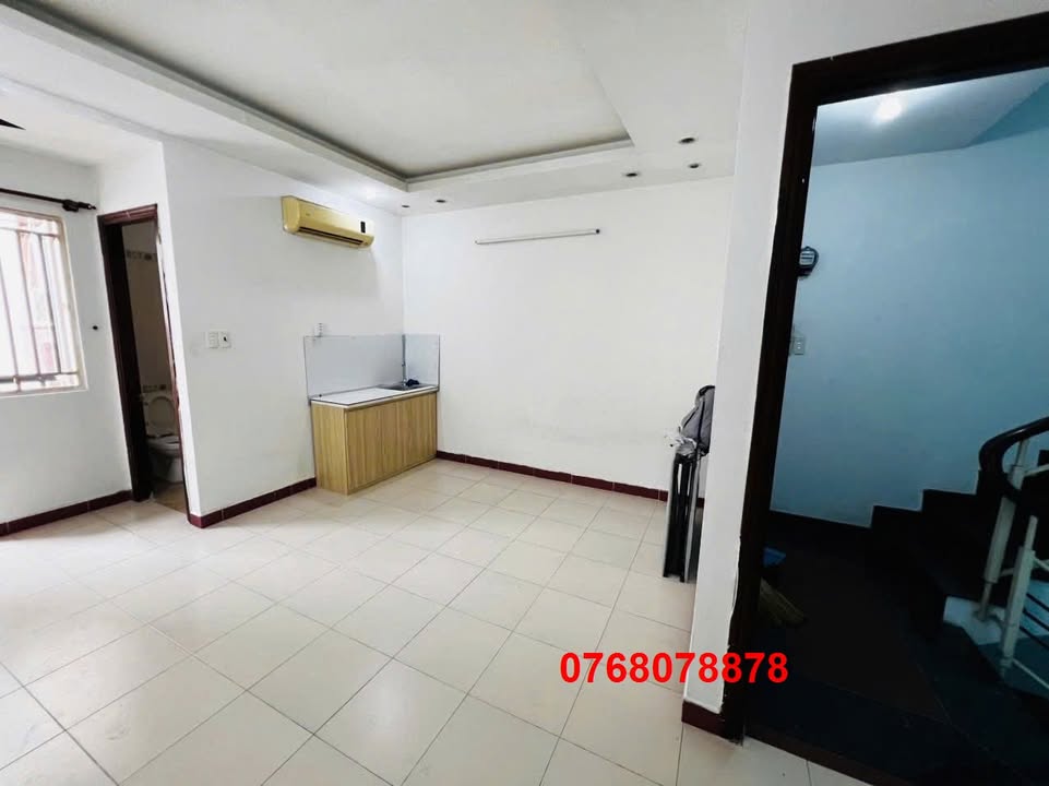 Nhà Phố Âu Cơ 70m² - 5 Tầng Kiên Cố - Dòng Tiền 30 Triệu/Tháng - Giá 8.5 Tỷ TL