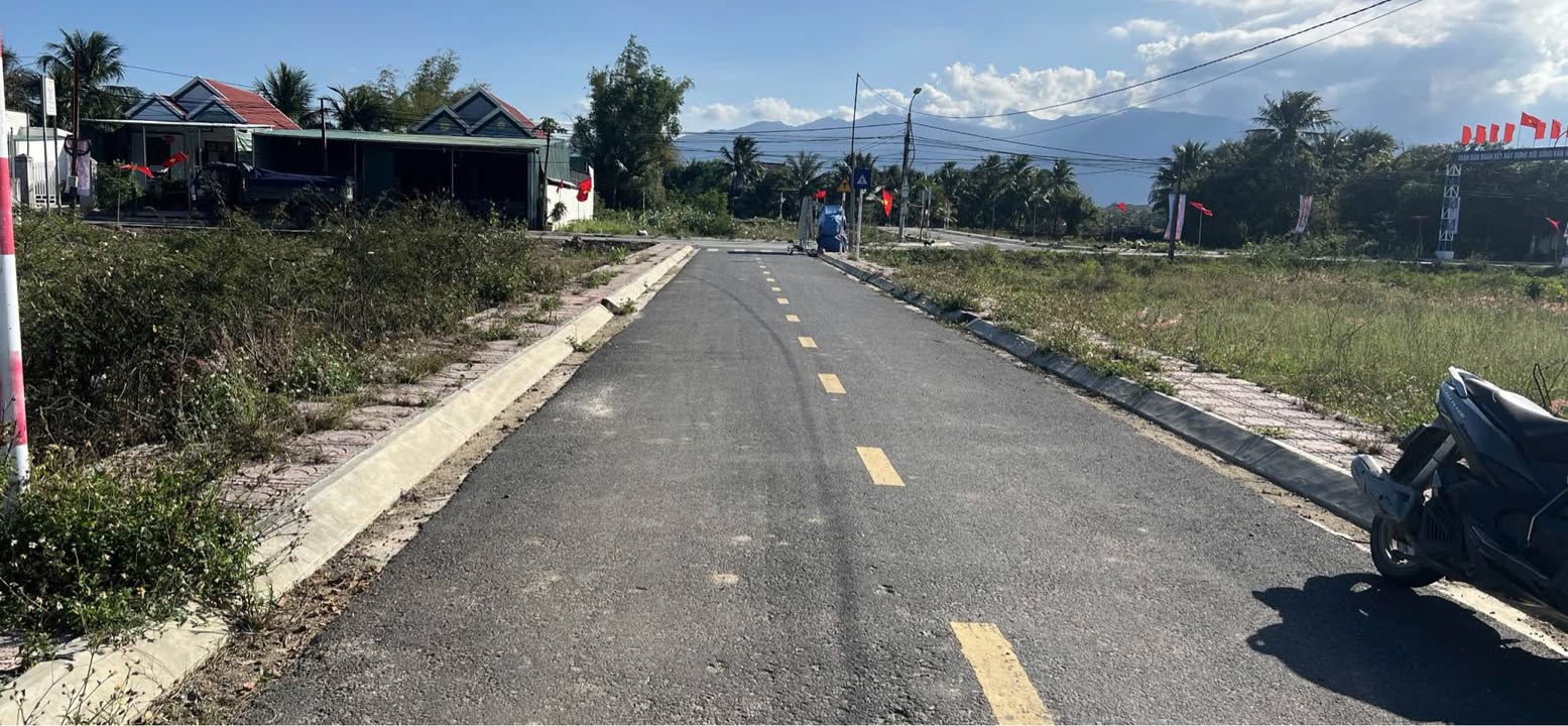 Đất Nền Ninh Hòa 245m² - Giá 1.2 Tỷ, Sổ Đỏ Riêng, Đầu Tư Sinh Lời