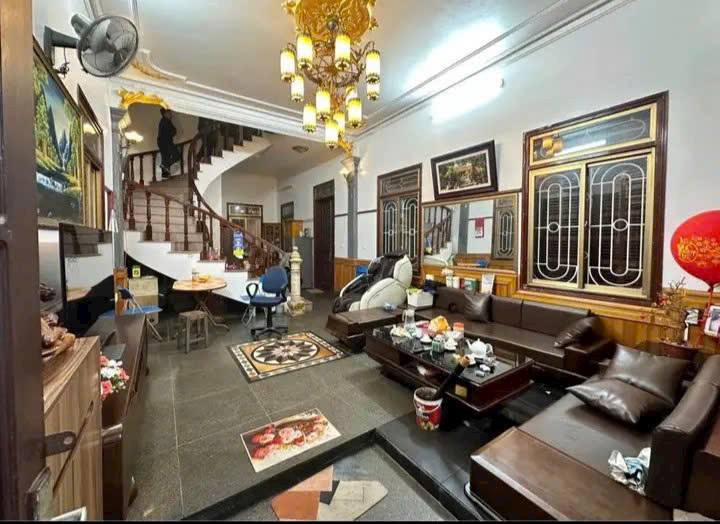 Nhà 5 Tầng Lô Góc Đại Mỗ 50m² Giá 11 Tỷ - Sẵn Sàng Về Ở Ngay!