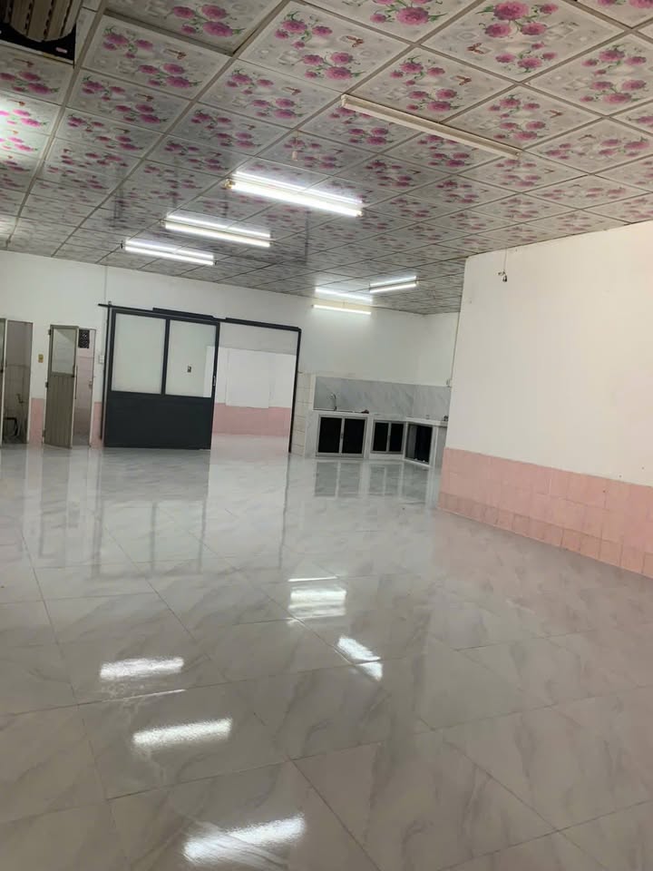 Cho thuê kho xưởng MT Tân Thới Hiệp, Q12 - 140m² - Giá 10tr/tháng