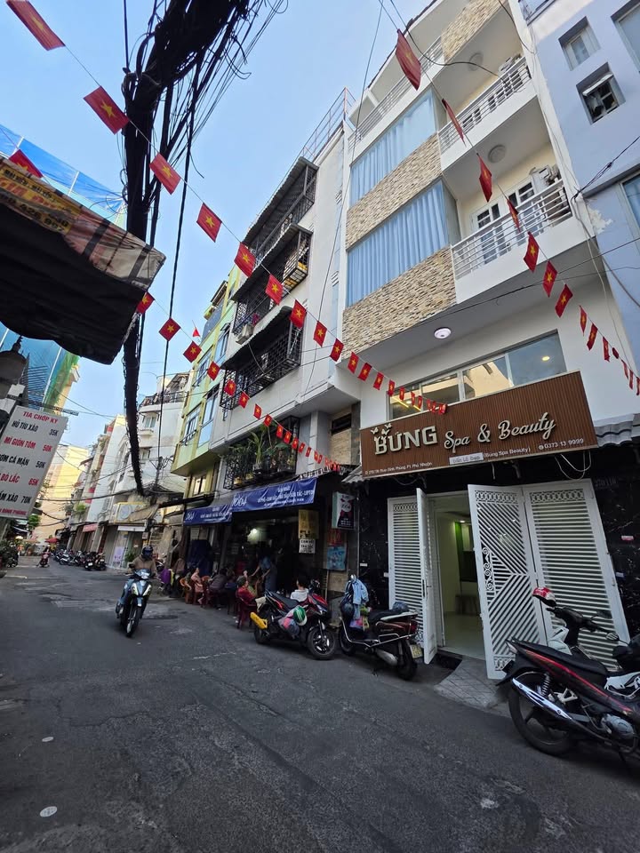 Nhà Riêng 270 Phan Đình Phùng Q. Phú Nhuận 37m² - Ô tô vào tận nhà!