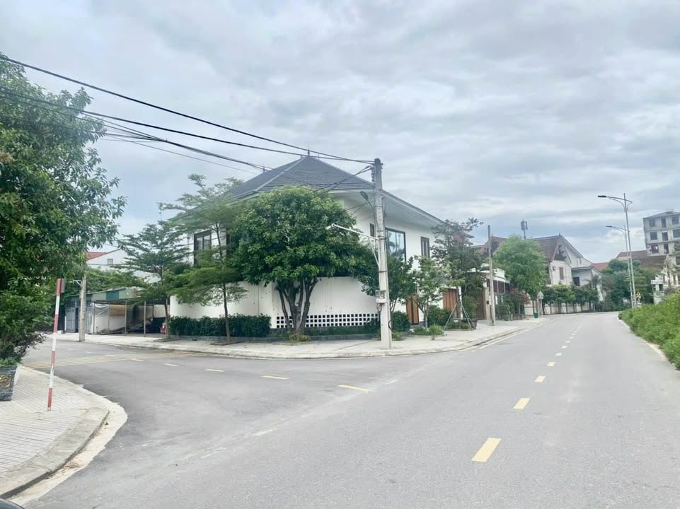 Đất Nền Kinh Doanh 160m² Thạch Linh, Hà Tĩnh - Đối Diện Trường Học