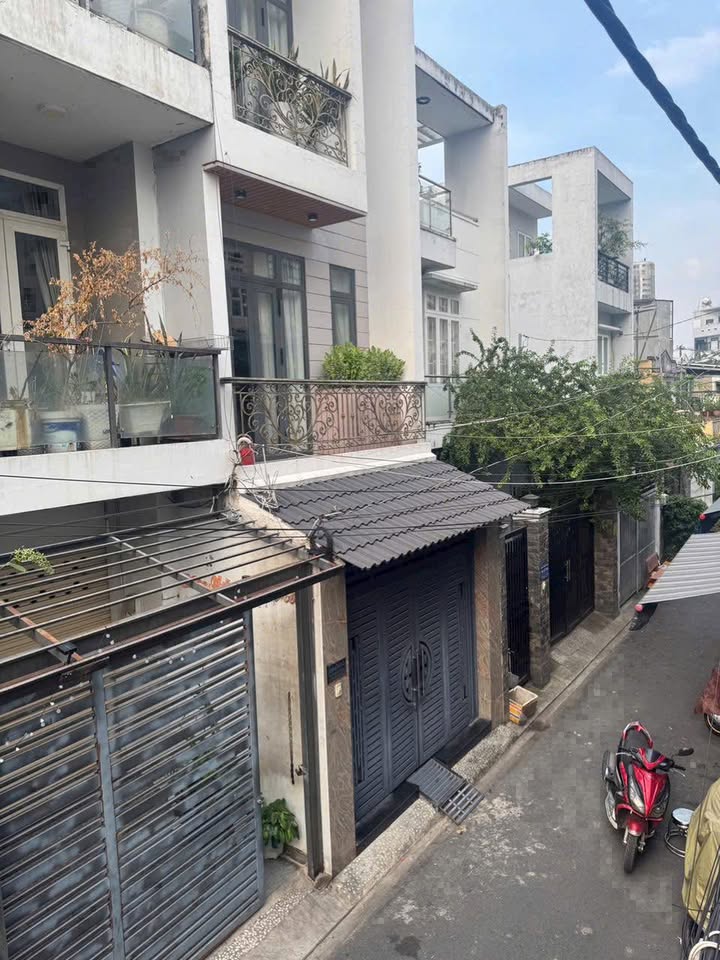 Nhà riêng Tây Thạnh, Tân Phú 68m² giá 6.85 tỷ - Ô tô vào tận nhà!