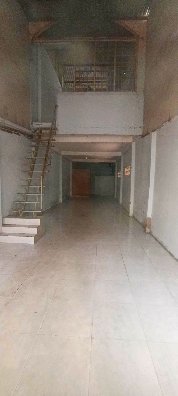 Cho thuê nhà đường xe tải 80m² - Bình Hưng Hòa, Bình Tân - Giá 8 Triệu