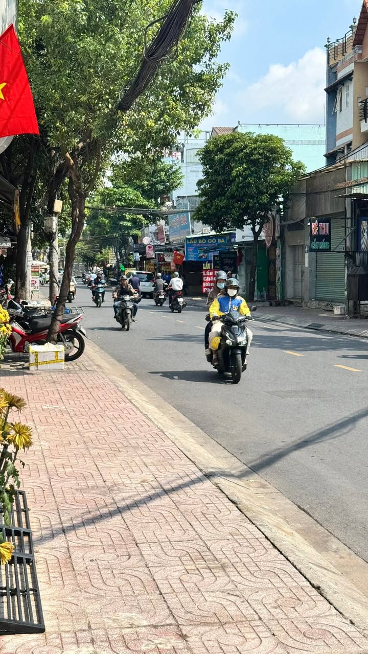 Nhà Mặt Tiền Cầu Xéo, Tân Phú - Kinh Doanh/Kho 5x30m - 24 Triệu