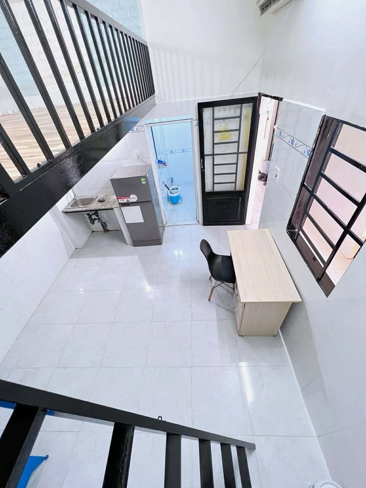 Phòng trọ Âu Cơ, Tân Phú - Sát DH Văn Hiến, Giáp Q10 - 2.5 Triệu/tháng