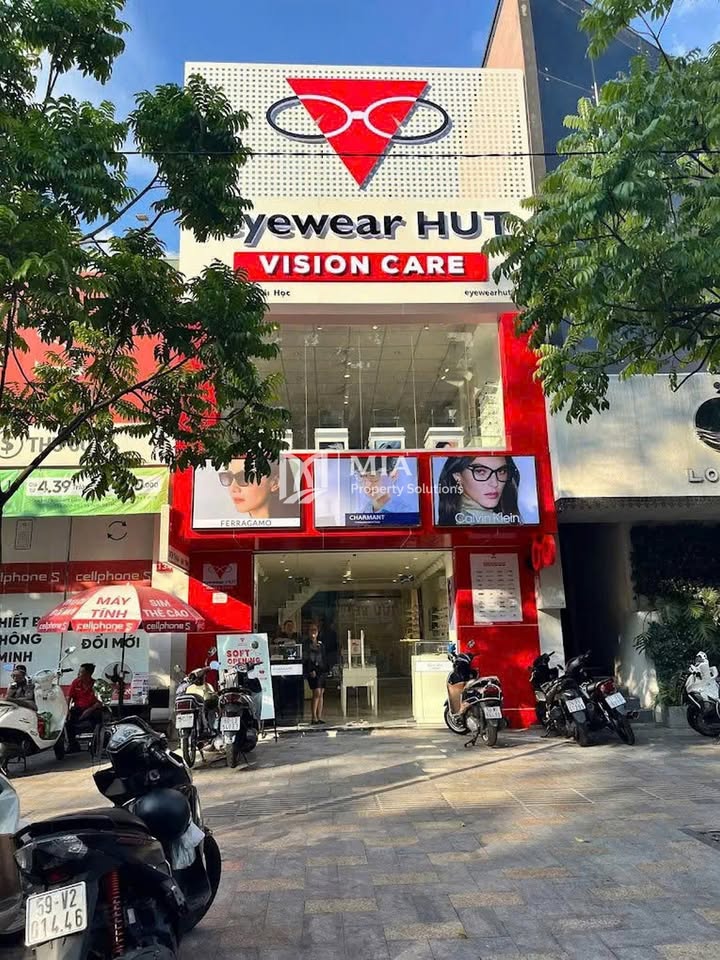 Mặt Tiền Nguyễn Thái Học Q1 - 108m² Kinh Doanh Đắc Lợi