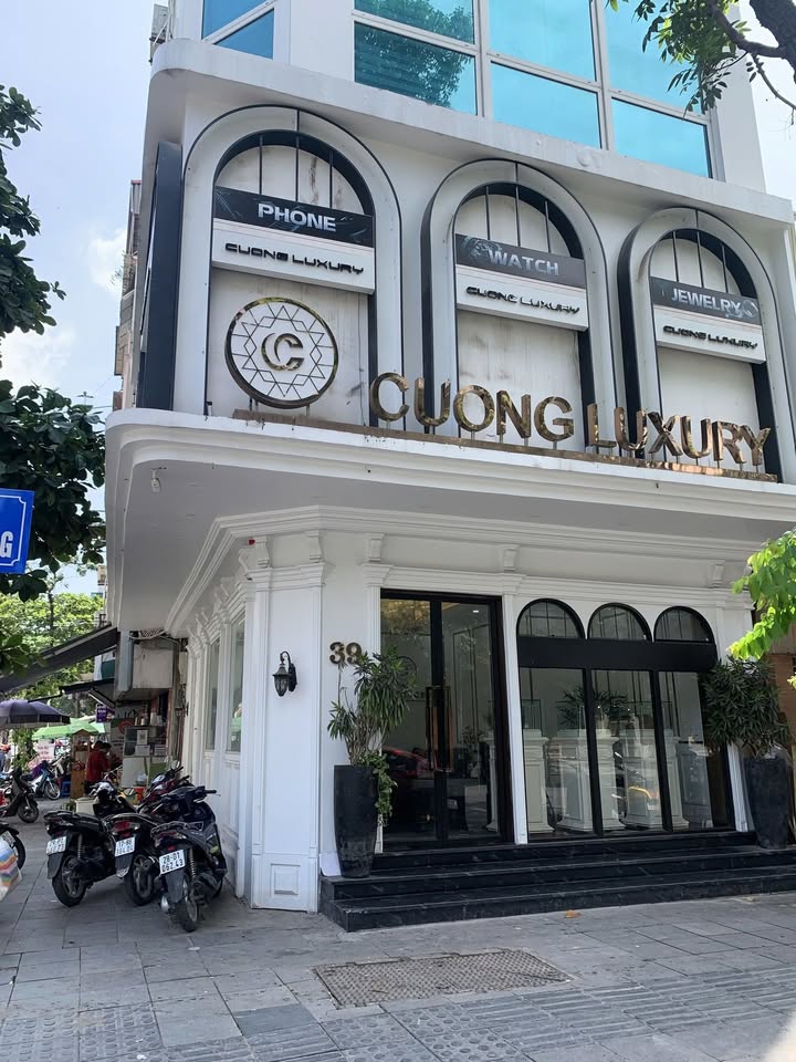 Nhà Mặt Tiền Trung Hòa, Cầu Giấy 120m² - Vị trí đắc địa kinh doanh!