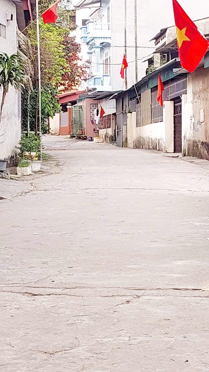 Bán đất Nông Trang 96.5m² - Đường thông Nguyễn Du, Việt Trì - Giá tốt