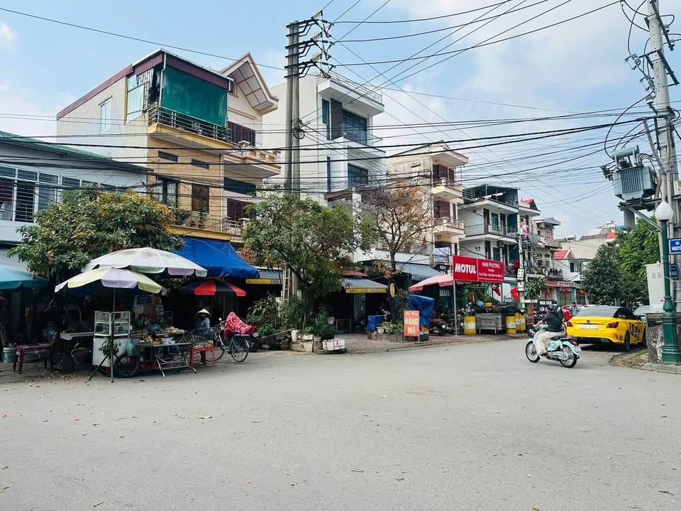 Nhà Mặt Tiền Kinh Doanh Trần Quang Khải, Bắc Giang - 176m², 8 Tỷ