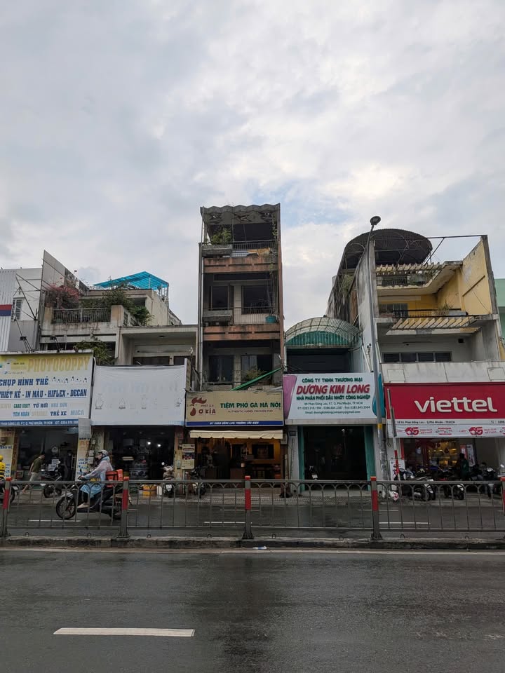 Nhà Mặt Tiền Phan Đăng Lưu, Phú Nhuận - 176m², Kinh doanh Sầm uất