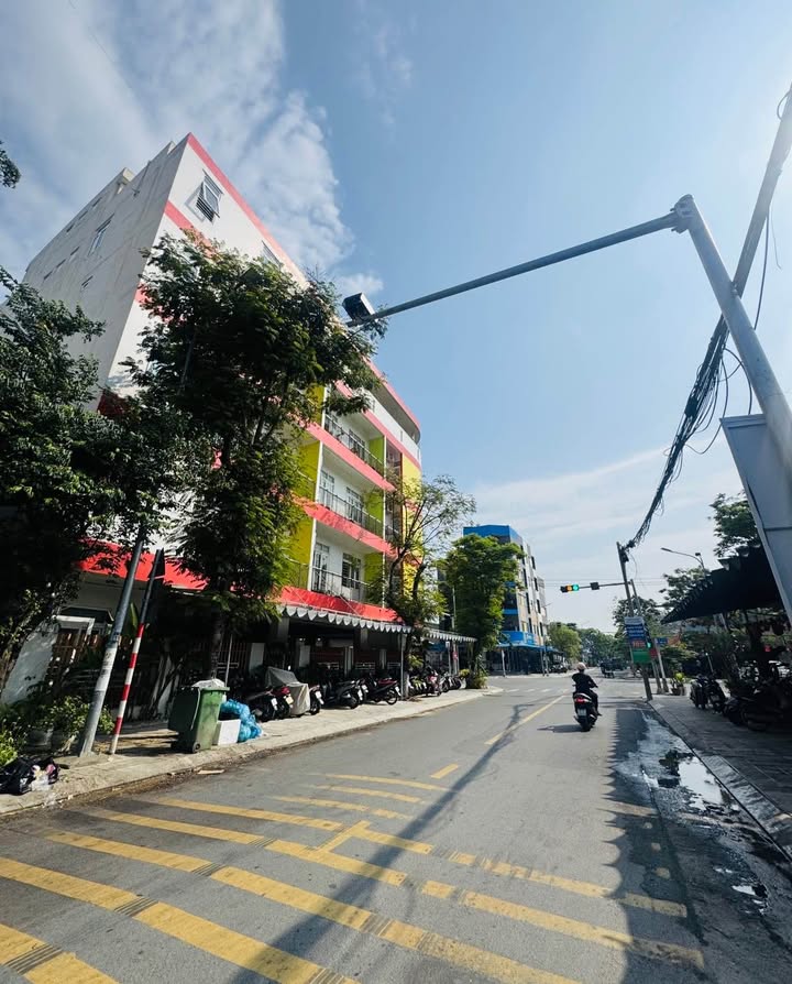 Bán Đất Mặt Tiền Nguyễn Đình Tứ, Đà Nẵng - 124m² Vuông Vức, Giá Tốt