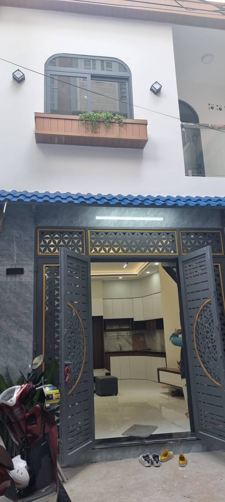 Nhà riêng Lạc Long Quân, Tân Bình 45m² - Sổ hồng sẵn, vào ở ngay!