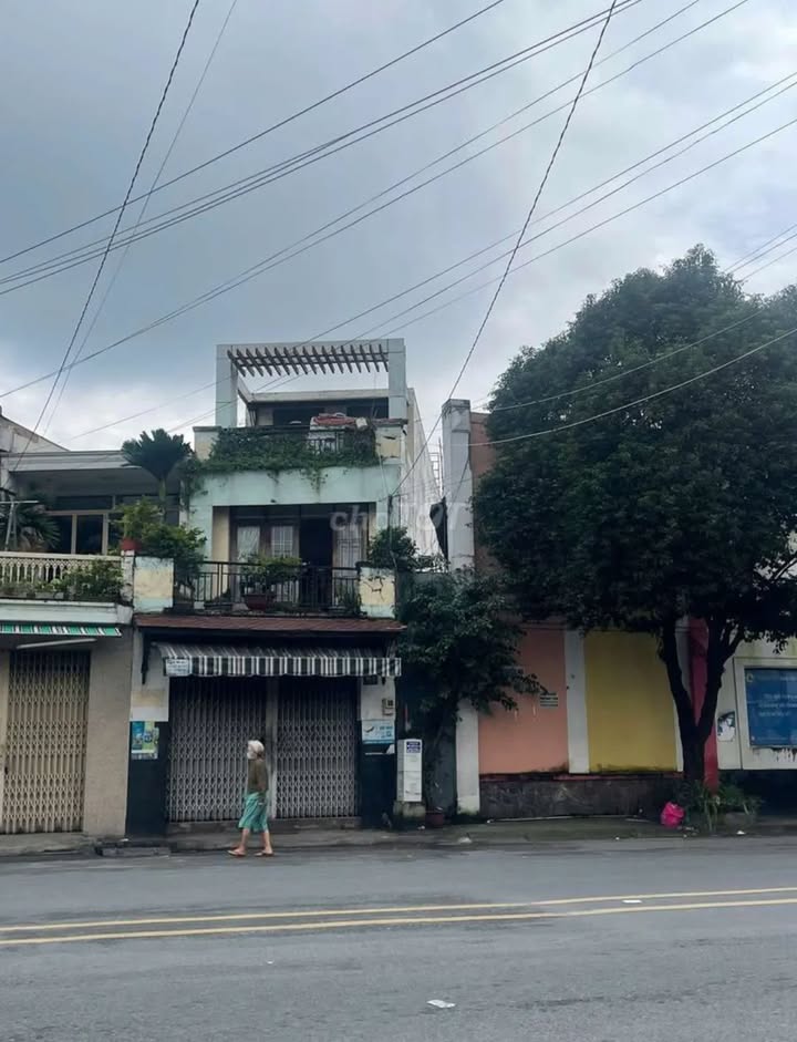 Nhà Phố Mặt Tiền Chế Lan Viên, Tân Phú 80m² - Mặt tiền kinh doanh