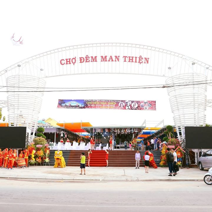 Đất nền Quận 9 176m² - Sổ hồng chính chủ, ô tô vào tận nơi!