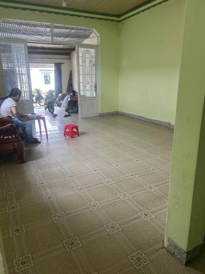 Nhà mặt tiền Phan Bội Châu, Đơn Dương 112m² giá 1.75 tỷ - Mặt tiền kinh doanh!