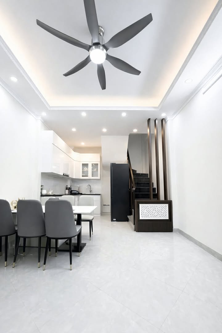 Nhà Yên Hòa Cầu Giấy 35m² – Sẵn sàng ở ngay, sổ đỏ chính chủ!