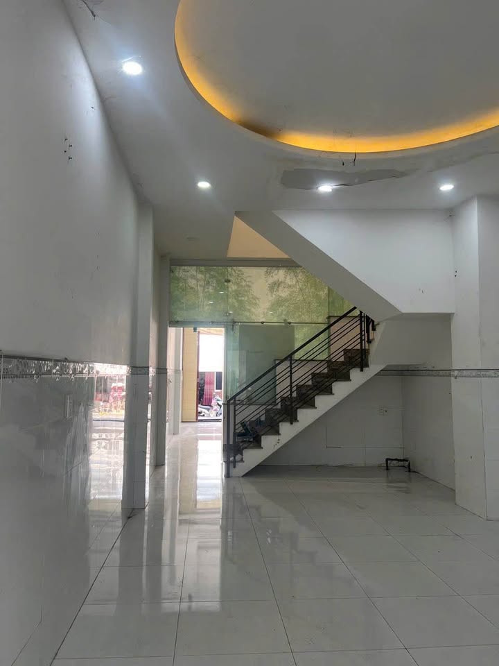 Cho thuê nhà mặt hẻm chợ Lê Văn Quới, Bình Tân - 80m², 2PN, 14tr/tháng