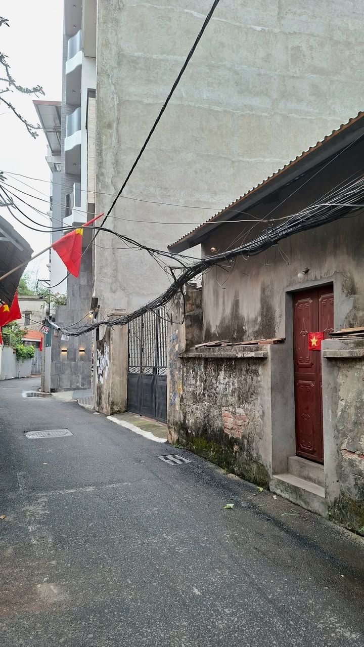 Đất Vàng Nguyễn Văn Cừ, Long Biên 130m² - Kinh Doanh Đắc Lợi, Sổ Đỏ Chính Chủ