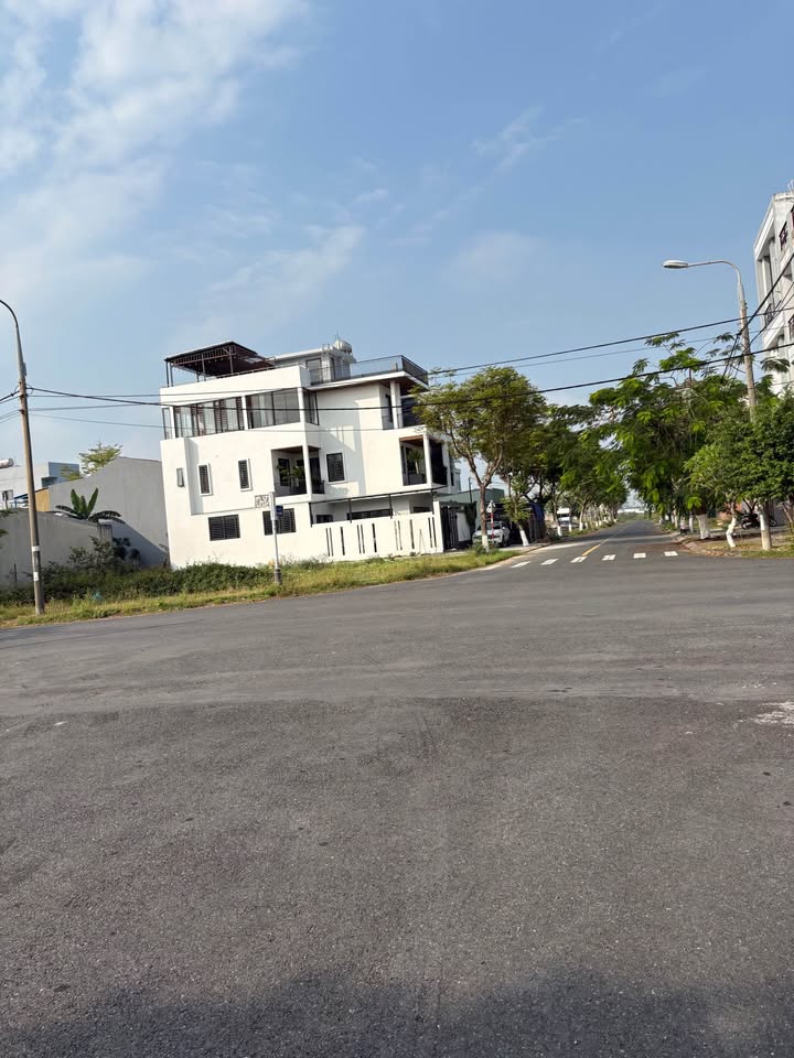 Đất nền Ngũ Hành Sơn 205m² – Tiềm năng tăng giá, sổ đỏ trao tay!