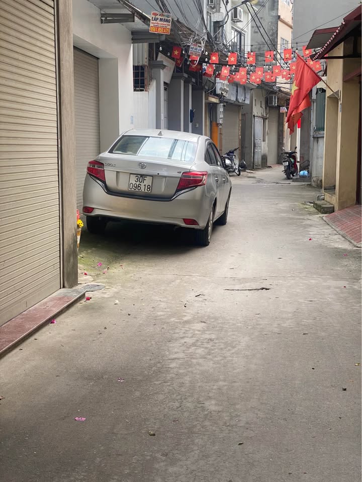 Nhà Mặt Ngõ Kinh Doanh 86m² Hoàng Mai - Ô Tô Đỗ Cửa, Sổ Đỏ Chính Chủ