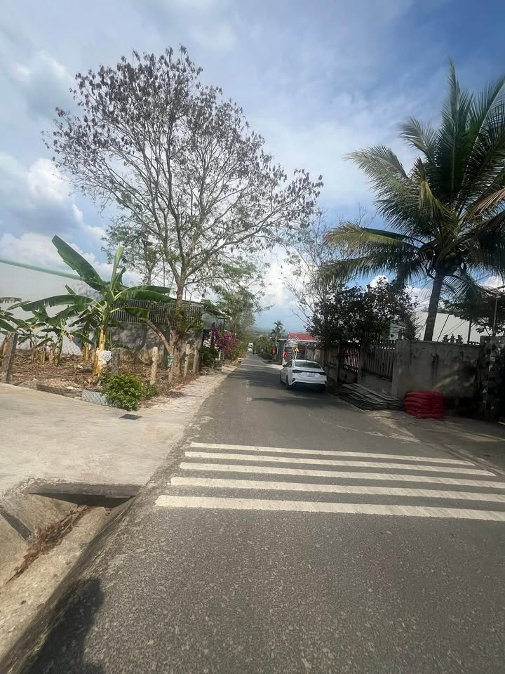 Đất Vàng Hoàng Thành, Kon Tum - 290m² Thổ Cư, Hướng Nam, Giá Hời