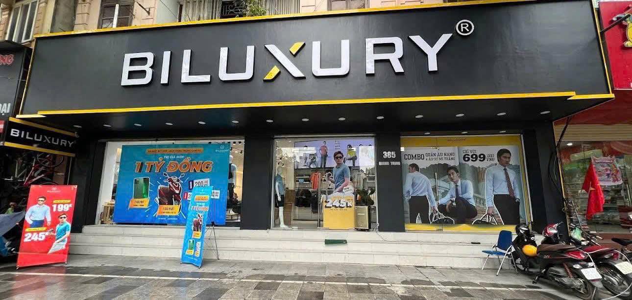 Nhà Phố Quận Đống Đa 300m² - Mặt tiền kinh doanh 16m hiếm có!