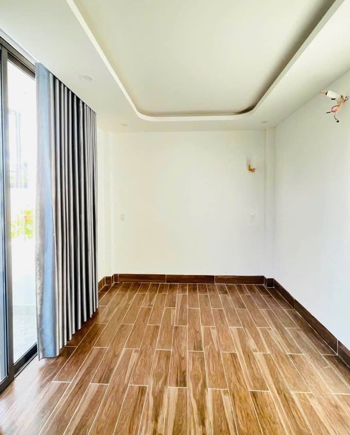 Nhà 3 Tầng Bùi Thị Xuân, Huế 57m² - Ô tô vào tận nhà, Sổ hồng sẵn!