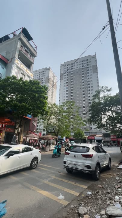 Mặt bằng Yên Xá 128m² - Mặt tiền kinh doanh đắc địa!