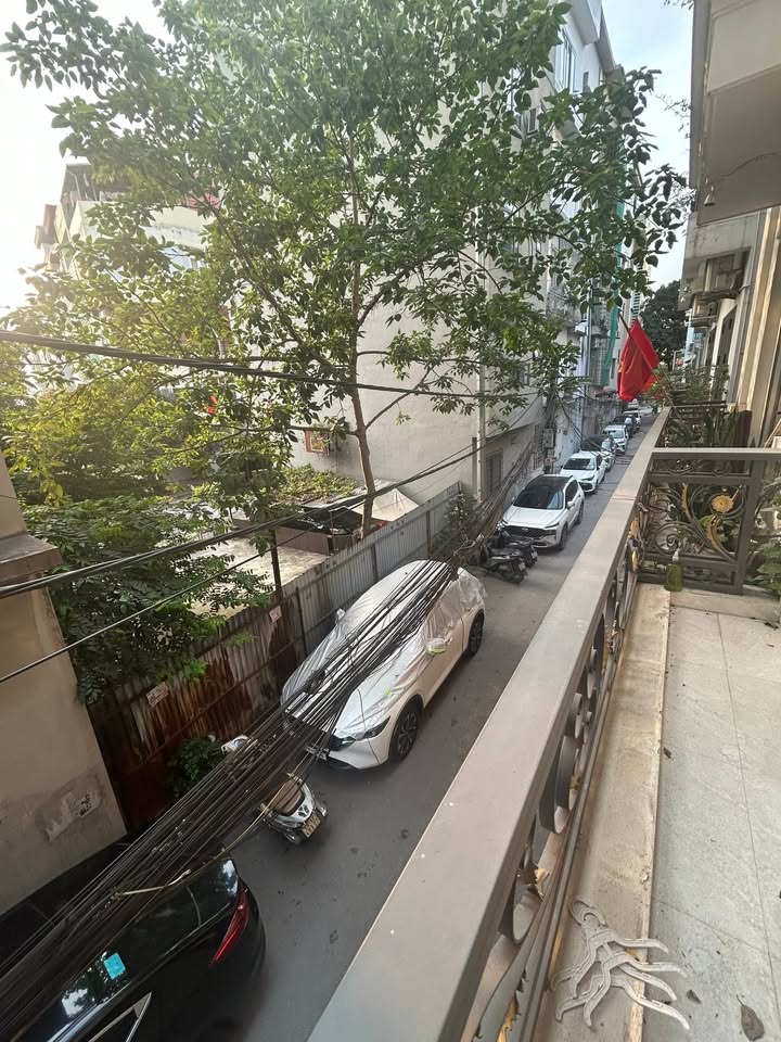 Nhà 120m² - 5 Tầng - 3 Ngủ - Ô tô tránh ngõ 63 Đại Mỗ - 13.5 Triệu/tháng