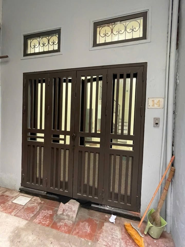 Nhà nguyên căn ngõ 299 Hoàng Mai 7.5 triệu - Full nội thất hiện đại!