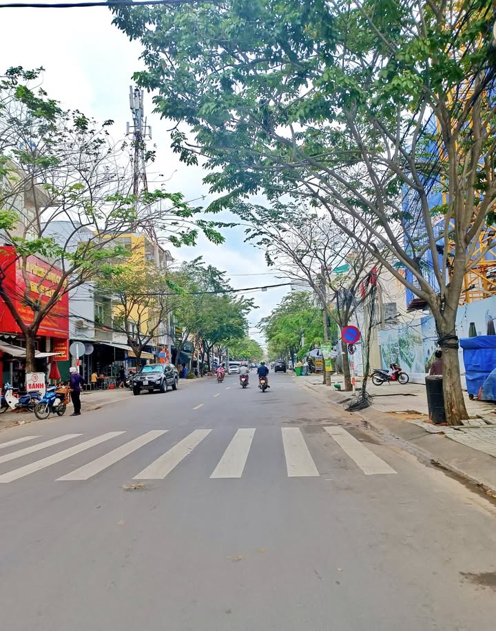 Nhà Góc 2 Mặt Tiền P. Trung Dũng, Biên Hòa - 110m² Kinh Doanh/Ở