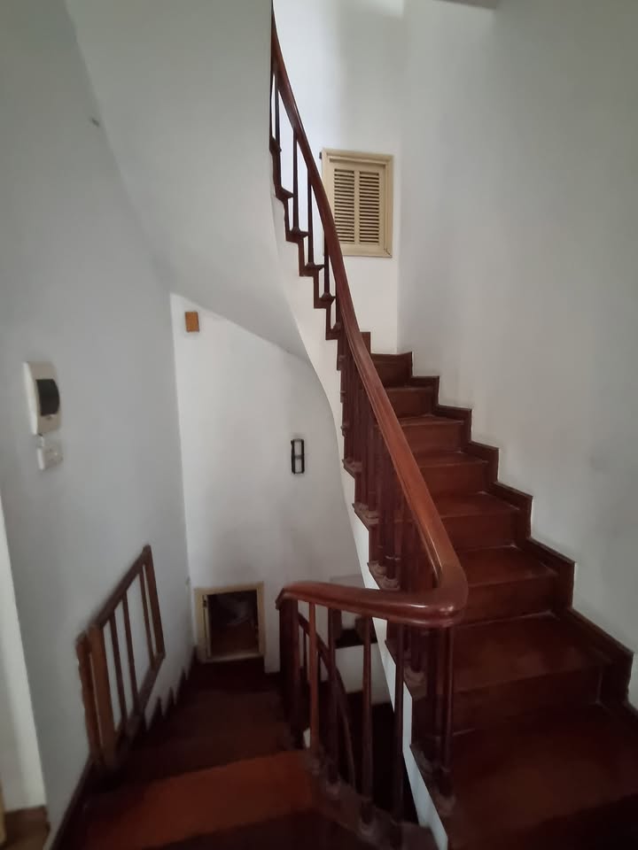 Nhà Riêng Văn Quán Hà Đông 30m² - 2 Ngủ, Ô tô Đỗ Cửa, Giá 11.5 Triệu