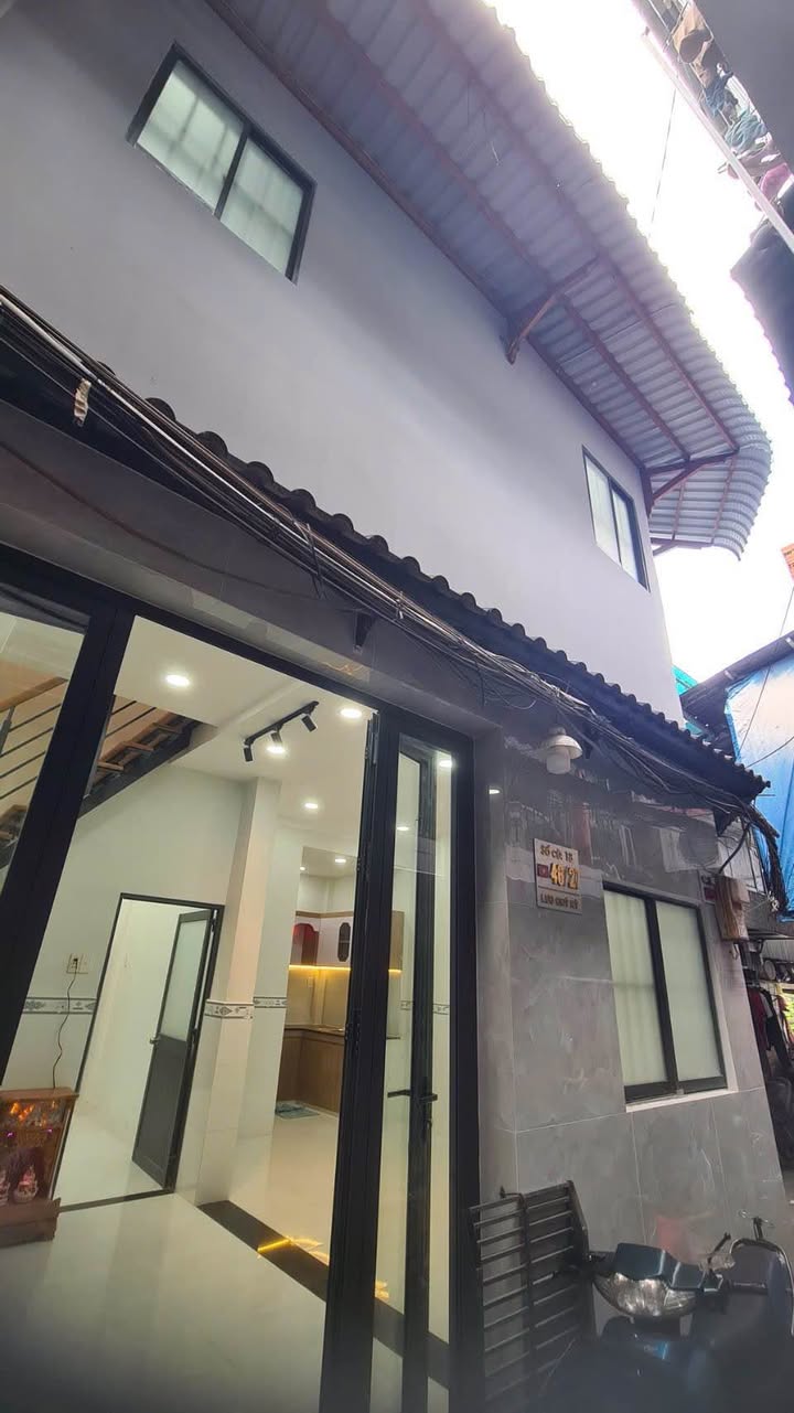 Nhà riêng Hưng Phú Q8 36m² - Sẵn sàng ở ngay!