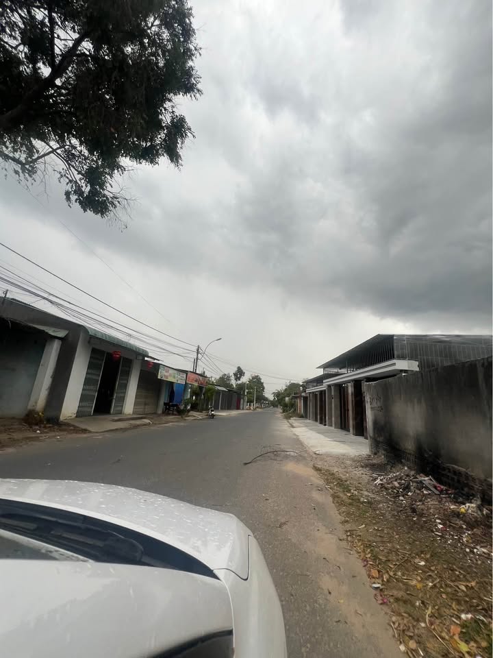 Đất nền Kon Tum 825m² giá 690 triệu - Giá tốt hiếm có!