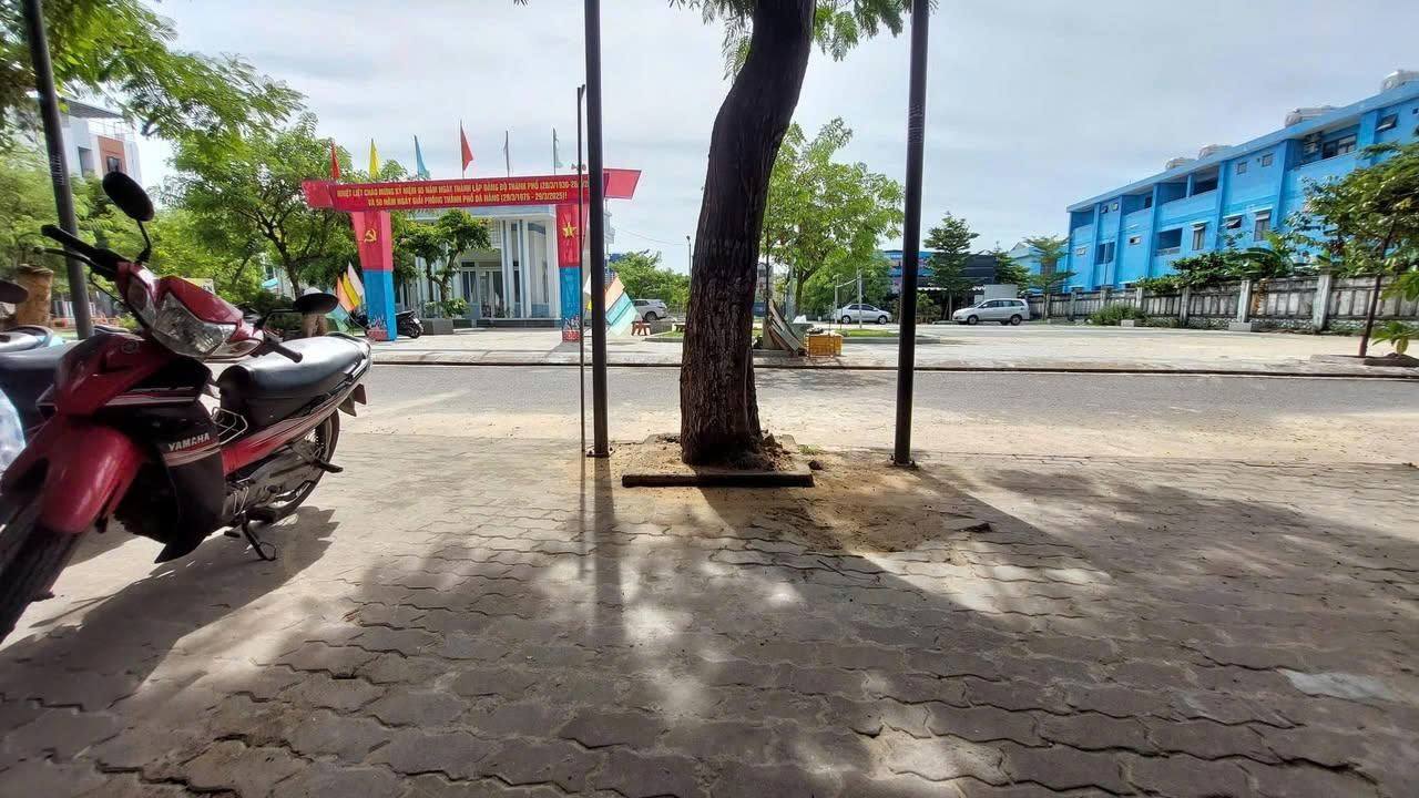 Rãy trọ 2 tầng Khu FPT Đà Nẵng 250m² - Dòng tiền ổn định!