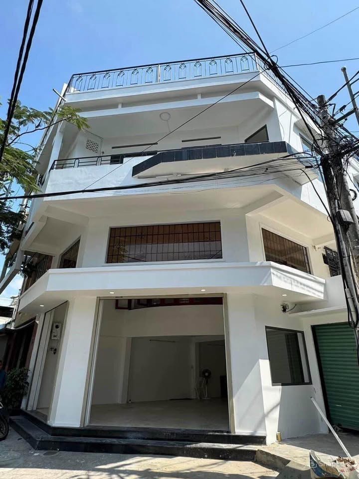 Nhà Bạch Đằng Nha Trang 72m² 15,5 tỷ - Ô tô vào nhà