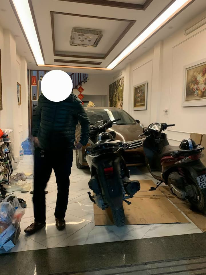 Nhà Phố Thịnh Hào 1 Đống Đa 38m² - Ô Tô Tránh, Gara Trong Nhà, 15.9 Tỷ