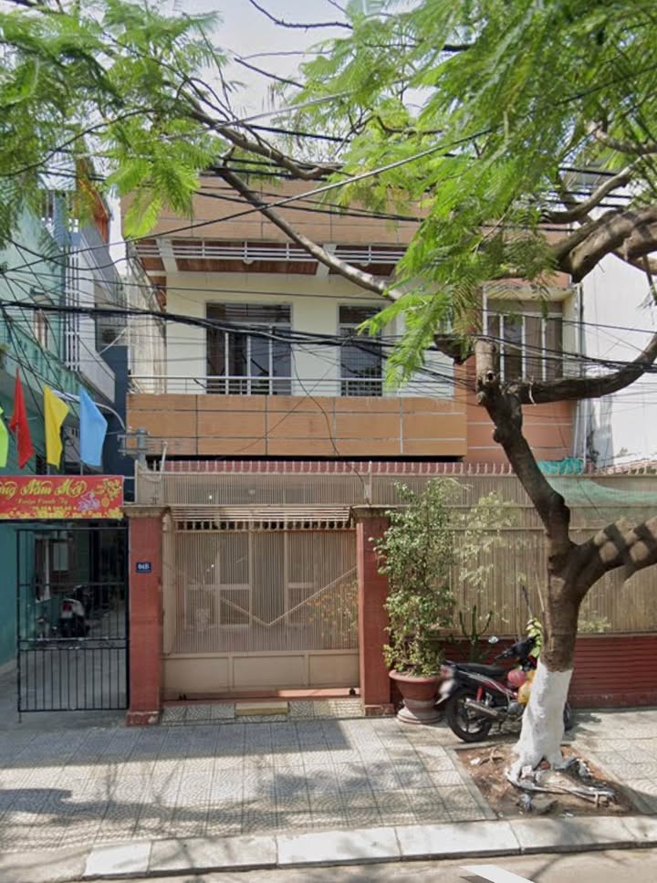 Nhà phố Hải Châu 152m² - Mặt tiền Nguyễn Chí Thanh, kinh doanh ngay!