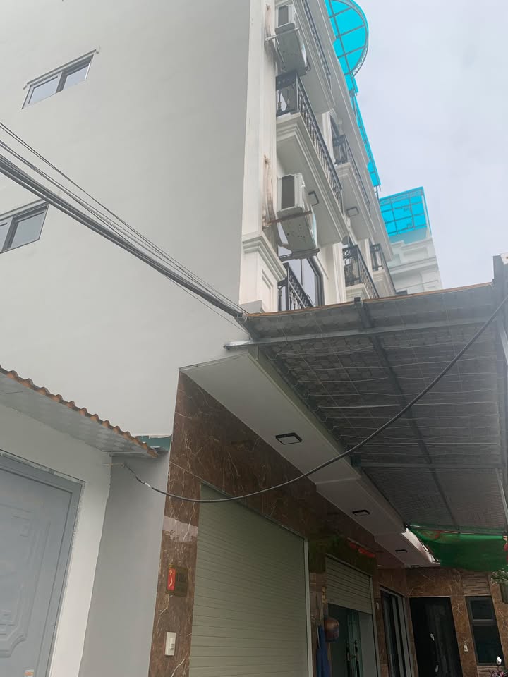 Nhà 5 Tầng Vân Canh 30.4m² - Ngõ Ô Tô, Full Nội Thất, Sẵn Sàng Ở Ngay