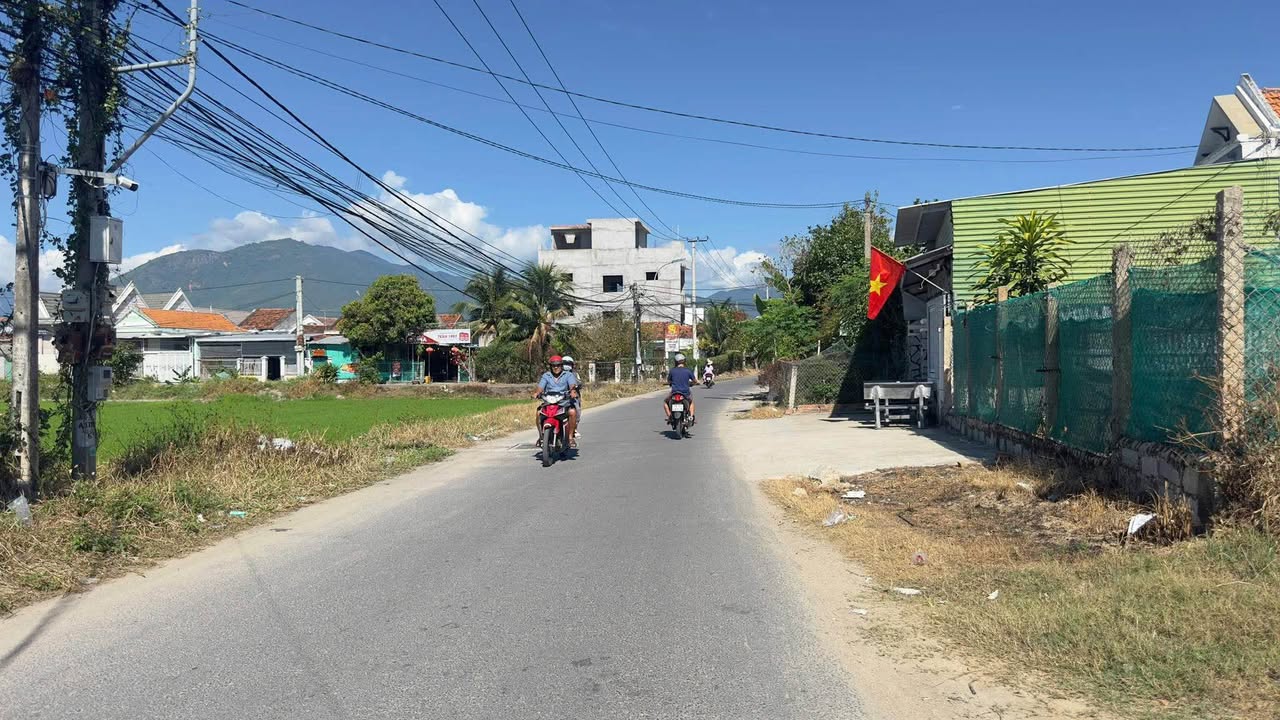 Mặt Tiền Kinh Doanh Phú Cang 2 - Vạn Ninh, 129m² Giá 1.5 Tỷ