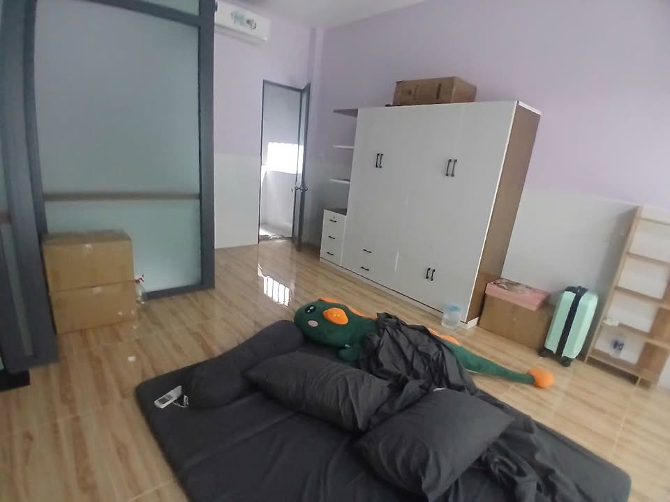 Nhà riêng Quốc lộ 13 cũ Thủ Đức 7 triệu - Ô tô vào tận nhà!