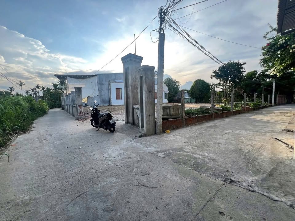 Đất Nền Lô Góc Cộng Hòa, Quảng Ngãi - 116m² Hướng Đông Nam