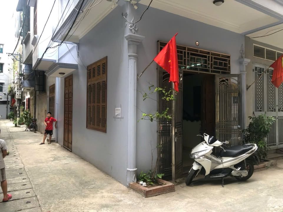 Nhà Nguyên Căn Góc 45m² x 3 Tầng, Ngõ 3 Ngô Thì Nhậm, Hà Đông - Giá 12 Triệu